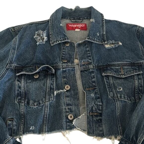 Vintage Wrangler Hero Distressed Cropped Denim Jacket With Raw Hem & Ripped Deta - Picture 3 of 11